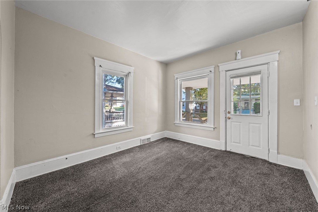 4012 Bucyrus Avenue Cleveland OH 44109