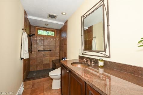 11197 Arrowhead Drive Grafton OH 44044
