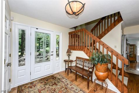 11197 Arrowhead Drive Grafton OH 44044