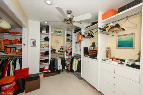 11197 Arrowhead Drive Grafton OH 44044