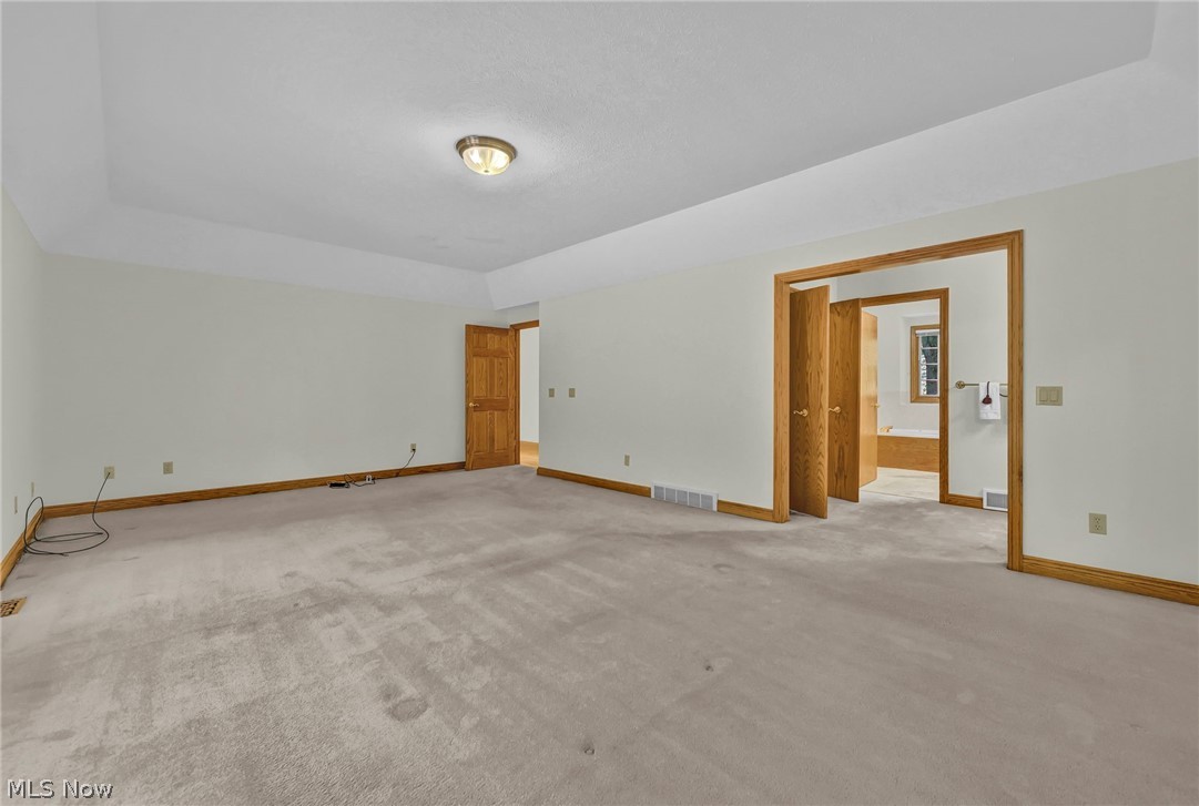 9155 Woods Way Drive Kirtland OH 44094