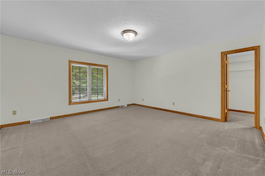 9155 Woods Way Drive Kirtland OH 44094