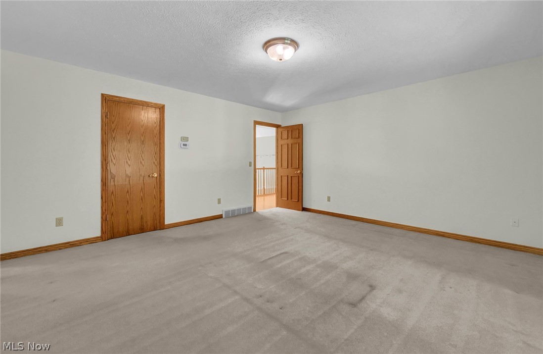 9155 Woods Way Drive Kirtland OH 44094