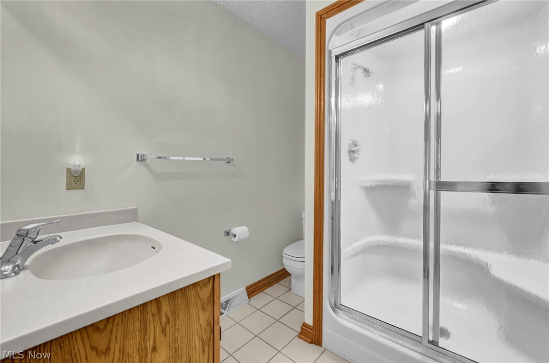 9155 Woods Way Drive Kirtland OH 44094