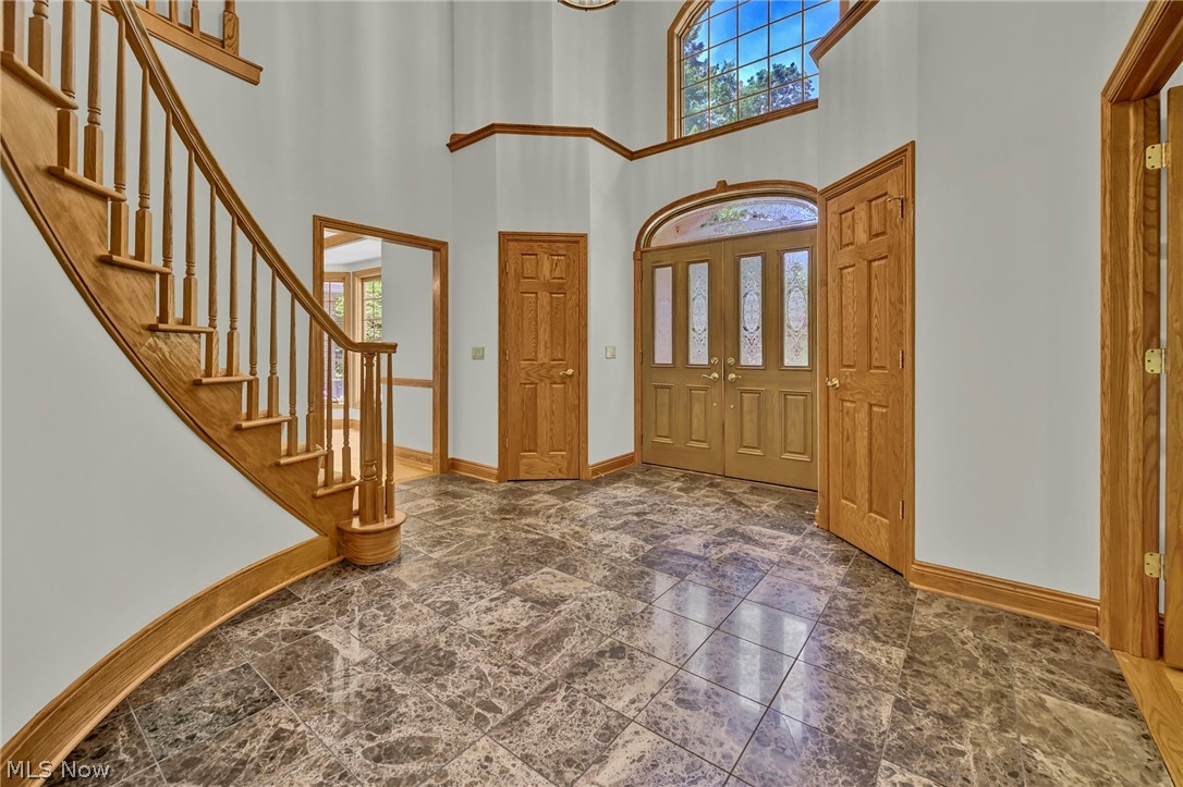 9155 Woods Way Drive Kirtland OH 44094