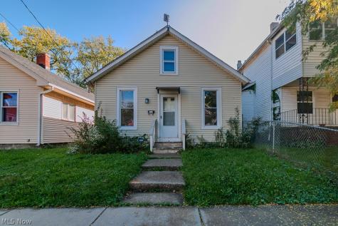 3709 E 69th Street Cleveland OH 44105