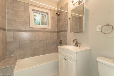 3709 E 69th Street Cleveland OH 44105