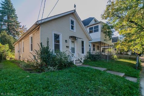 3709 E 69th Street Cleveland OH 44105