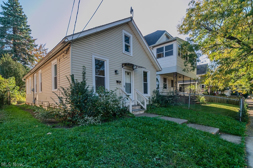 3709 E 69th Street Cleveland OH 44105