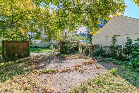 3709 E 69th Street Cleveland OH 44105