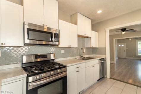 3709 E 69th Street Cleveland OH 44105