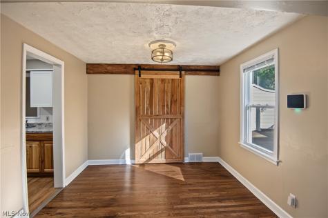 137 Wilson Avenue Niles OH 44446