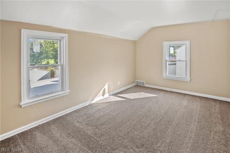 137 Wilson Avenue Niles OH 44446