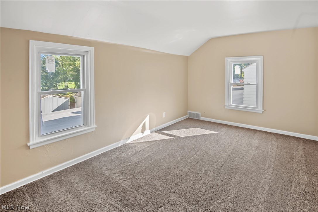 137 Wilson Avenue Niles OH 44446