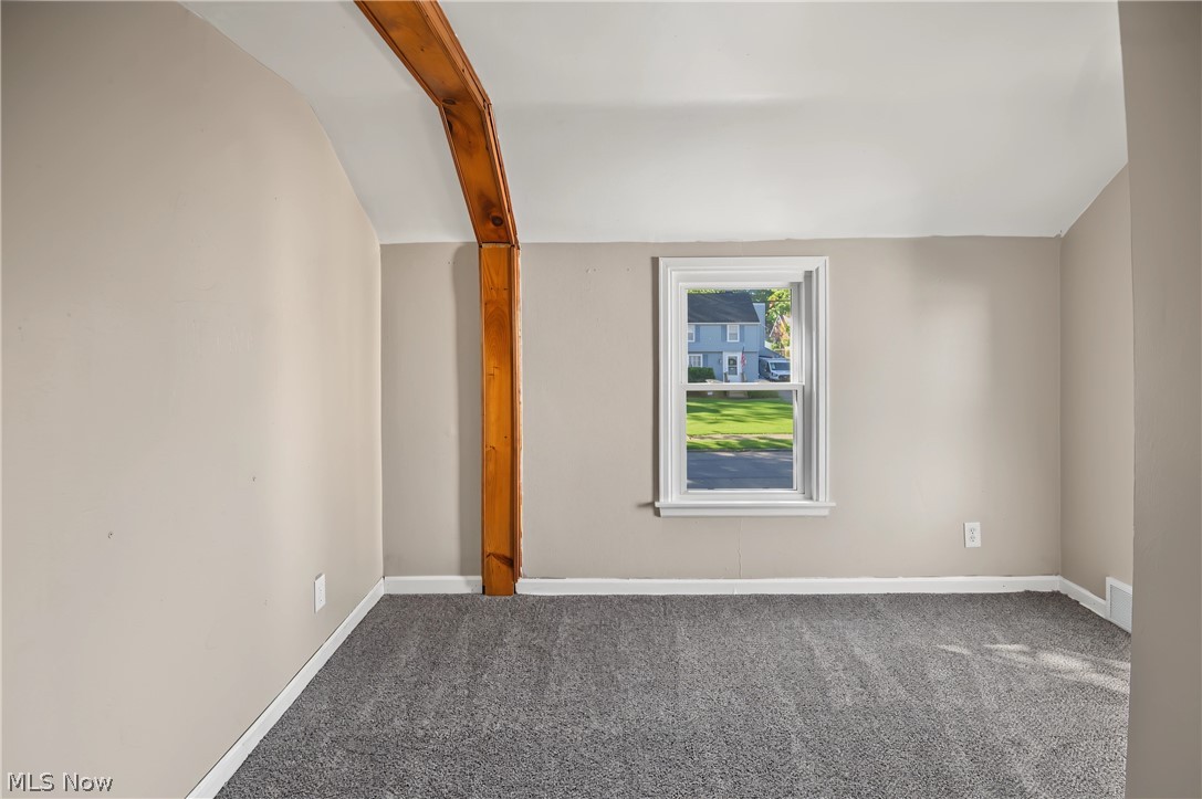 137 Wilson Avenue Niles OH 44446