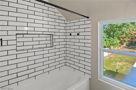 137 Wilson Avenue Niles OH 44446