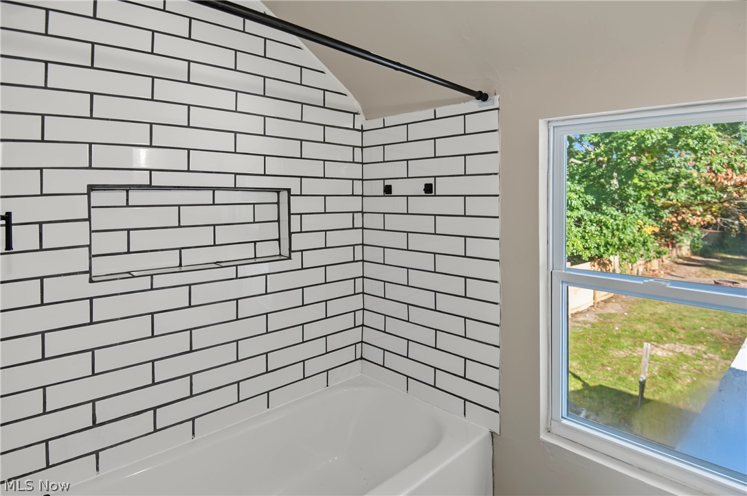 137 Wilson Avenue Niles OH 44446