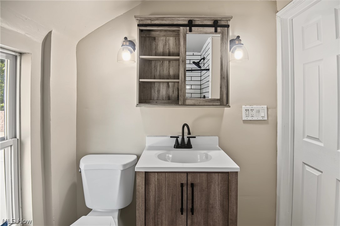 137 Wilson Avenue Niles OH 44446