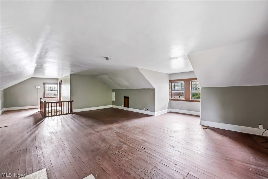 236 N Heights Avenue Youngstown OH 44505