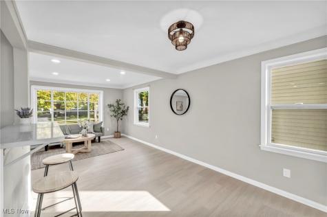 3726 W 169th Street Cleveland OH 44111