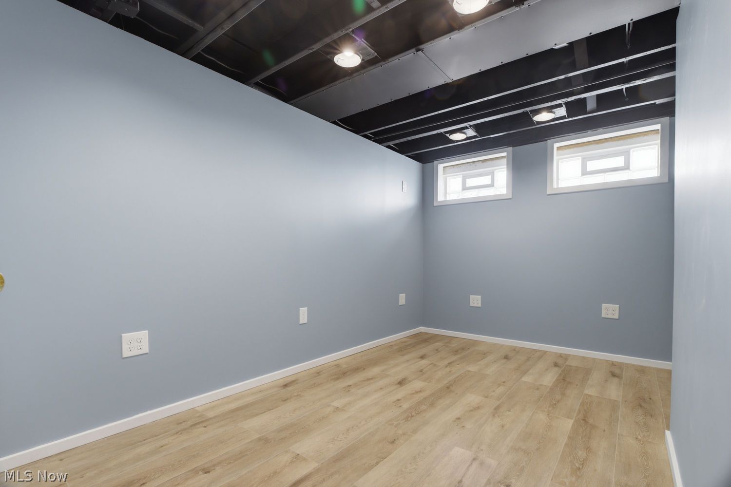 15624 Hocking Boulevard Brook Park OH 44142