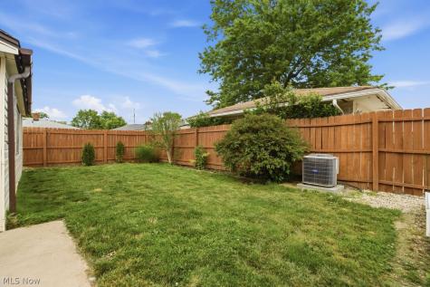 15624 Hocking Boulevard Brook Park OH 44142