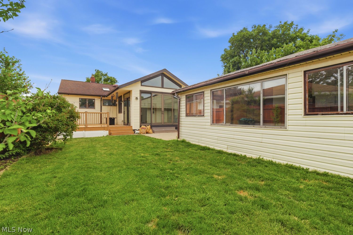 15624 Hocking Boulevard Brook Park OH 44142
