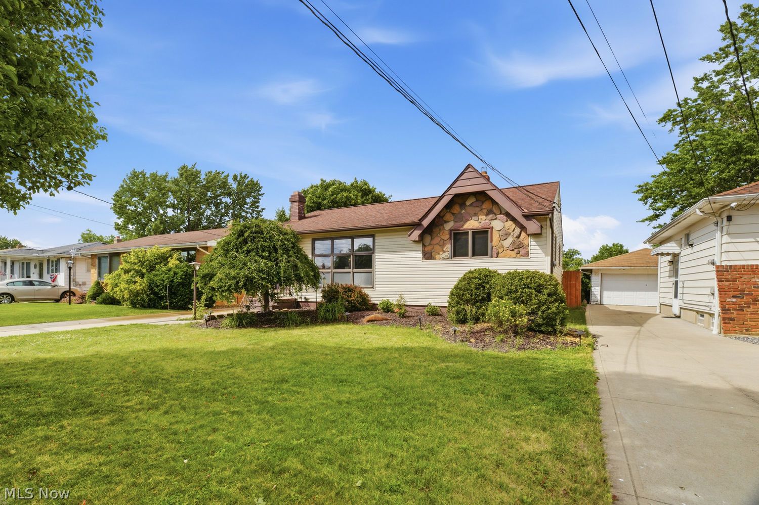 15624 Hocking Boulevard Brook Park OH 44142