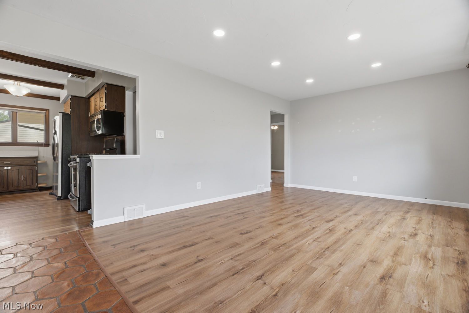 15624 Hocking Boulevard Brook Park OH 44142