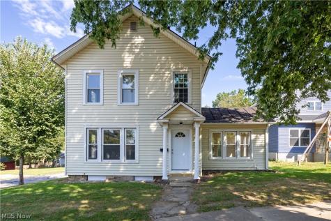 367 W Larwill Street Wooster OH 44691