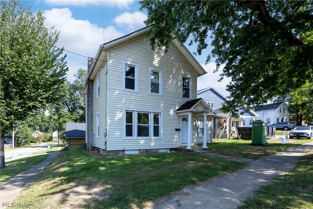 367 W Larwill Street Wooster OH 44691