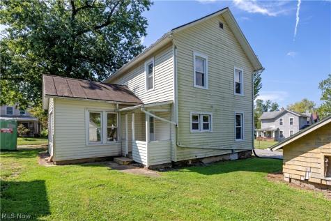 367 W Larwill Street Wooster OH 44691