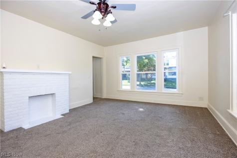 367 W Larwill Street Wooster OH 44691