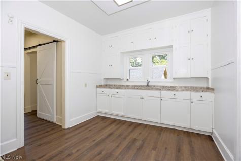 367 W Larwill Street Wooster OH 44691