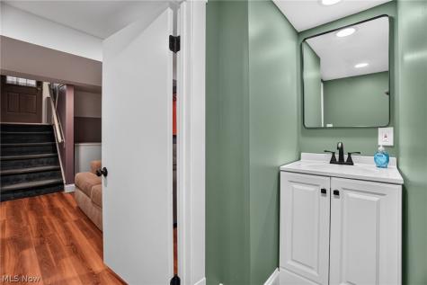 3872 E 40th Street Newburgh Heights OH 44105