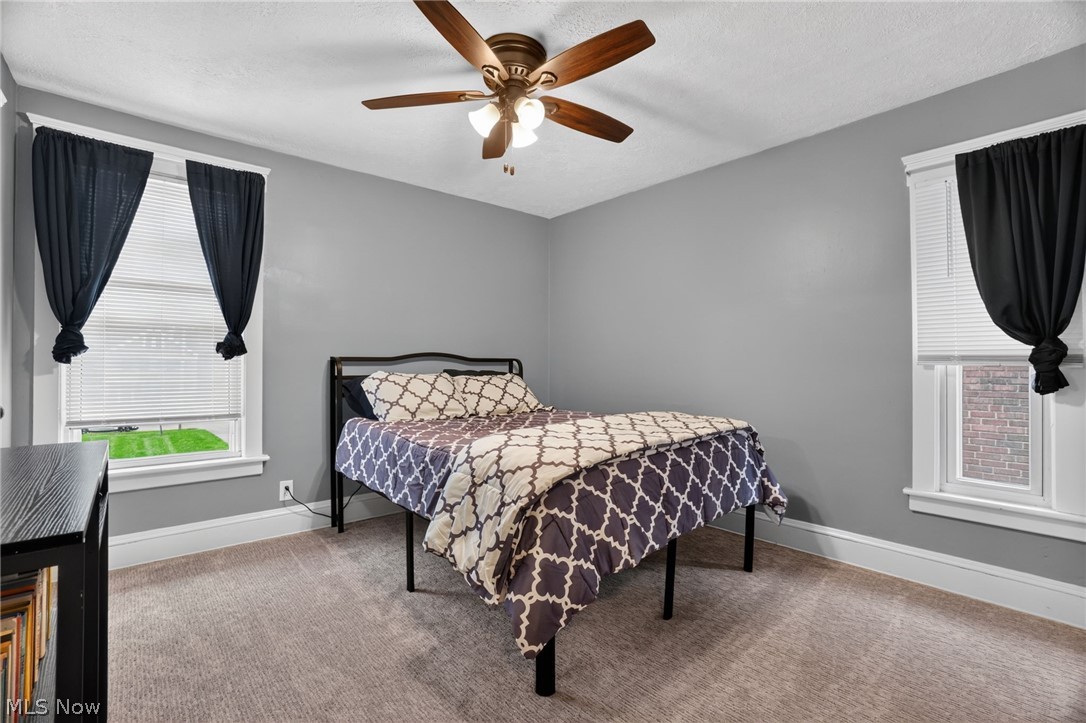 3872 E 40th Street Newburgh Heights OH 44105