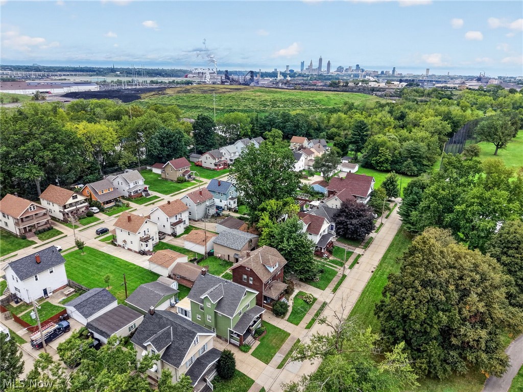 3872 E 40th Street Newburgh Heights OH 44105