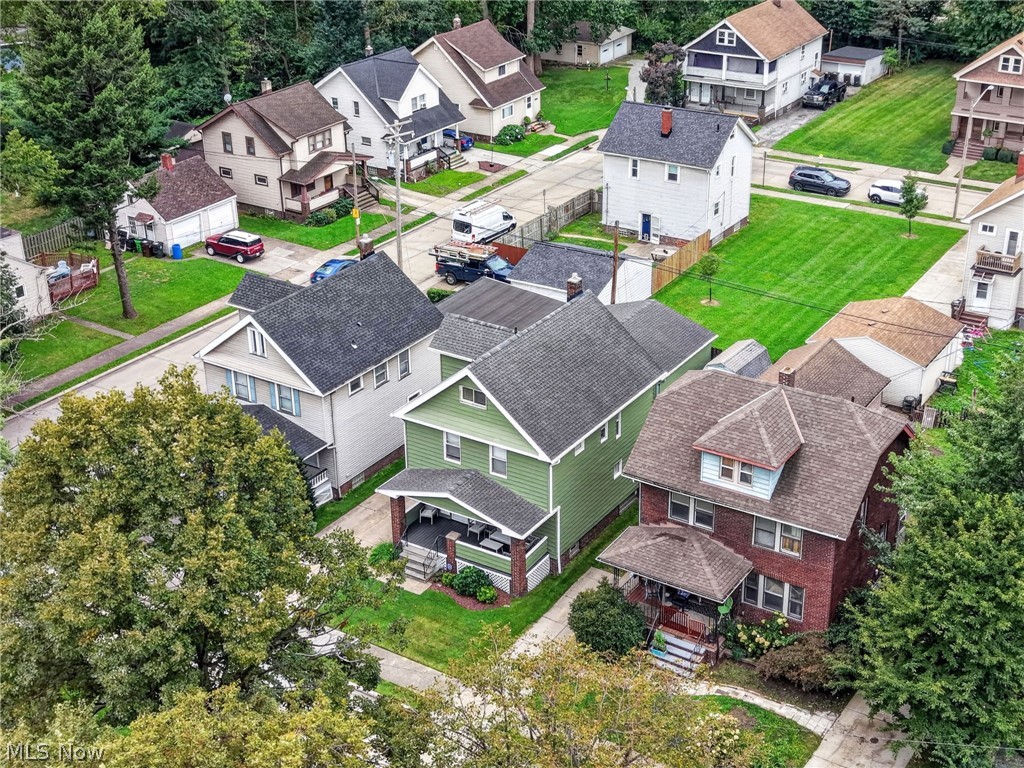 3872 E 40th Street Newburgh Heights OH 44105