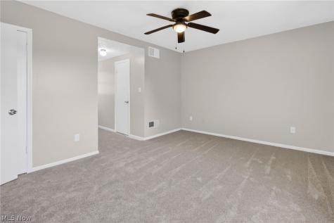 982 Marilyn Drive Wooster OH 44691