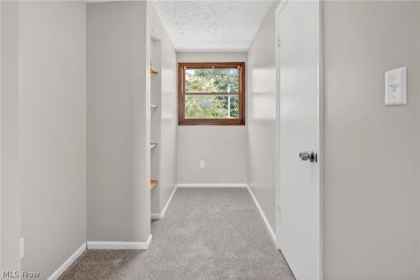 982 Marilyn Drive Wooster OH 44691