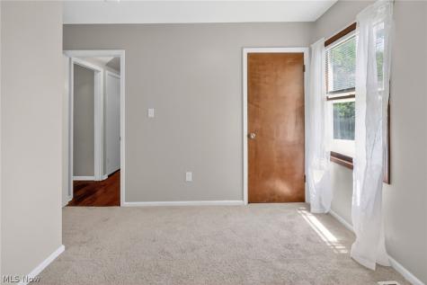 982 Marilyn Drive Wooster OH 44691
