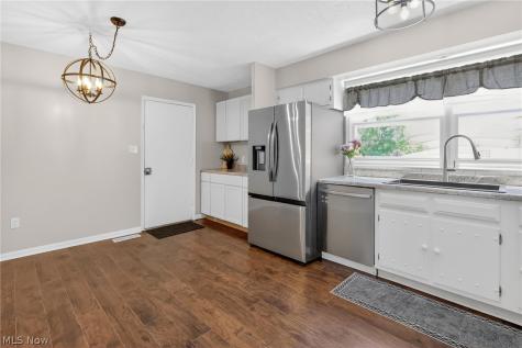 982 Marilyn Drive Wooster OH 44691
