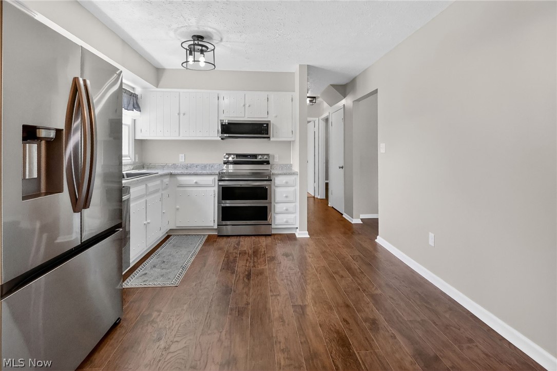 982 Marilyn Drive Wooster OH 44691