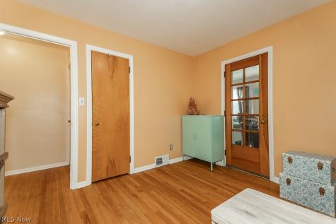 1292 Irene Road Lyndhurst OH 44124