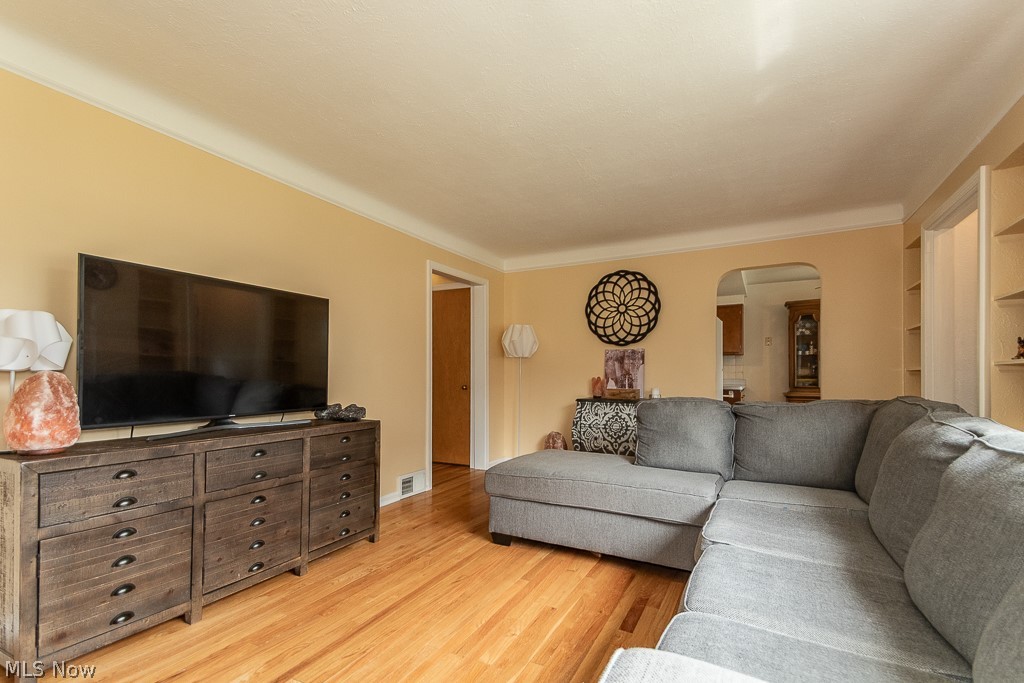 1292 Irene Road Lyndhurst OH 44124