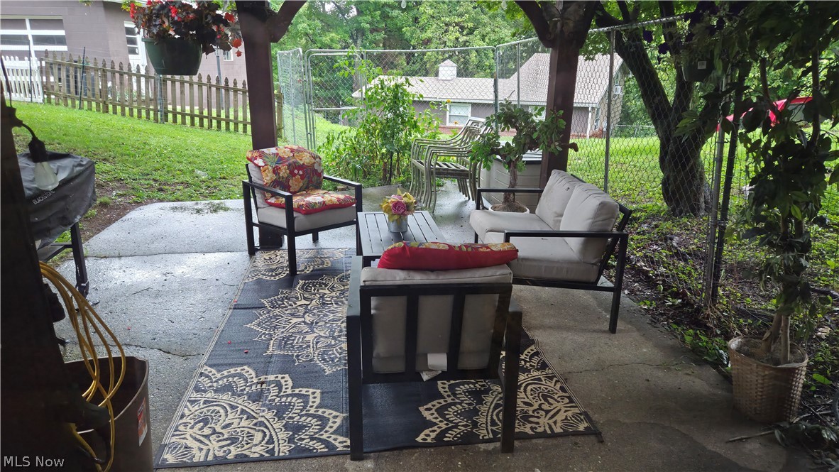 2074 Newark Road Zanesville OH 43701