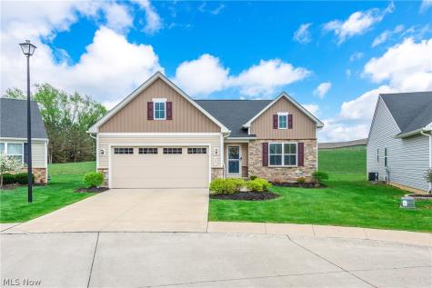 307 Pebble Creek Court Amherst OH 44001