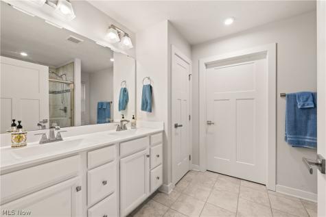 307 Pebble Creek Court Amherst OH 44001