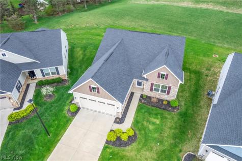 307 Pebble Creek Court Amherst OH 44001
