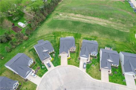307 Pebble Creek Court Amherst OH 44001